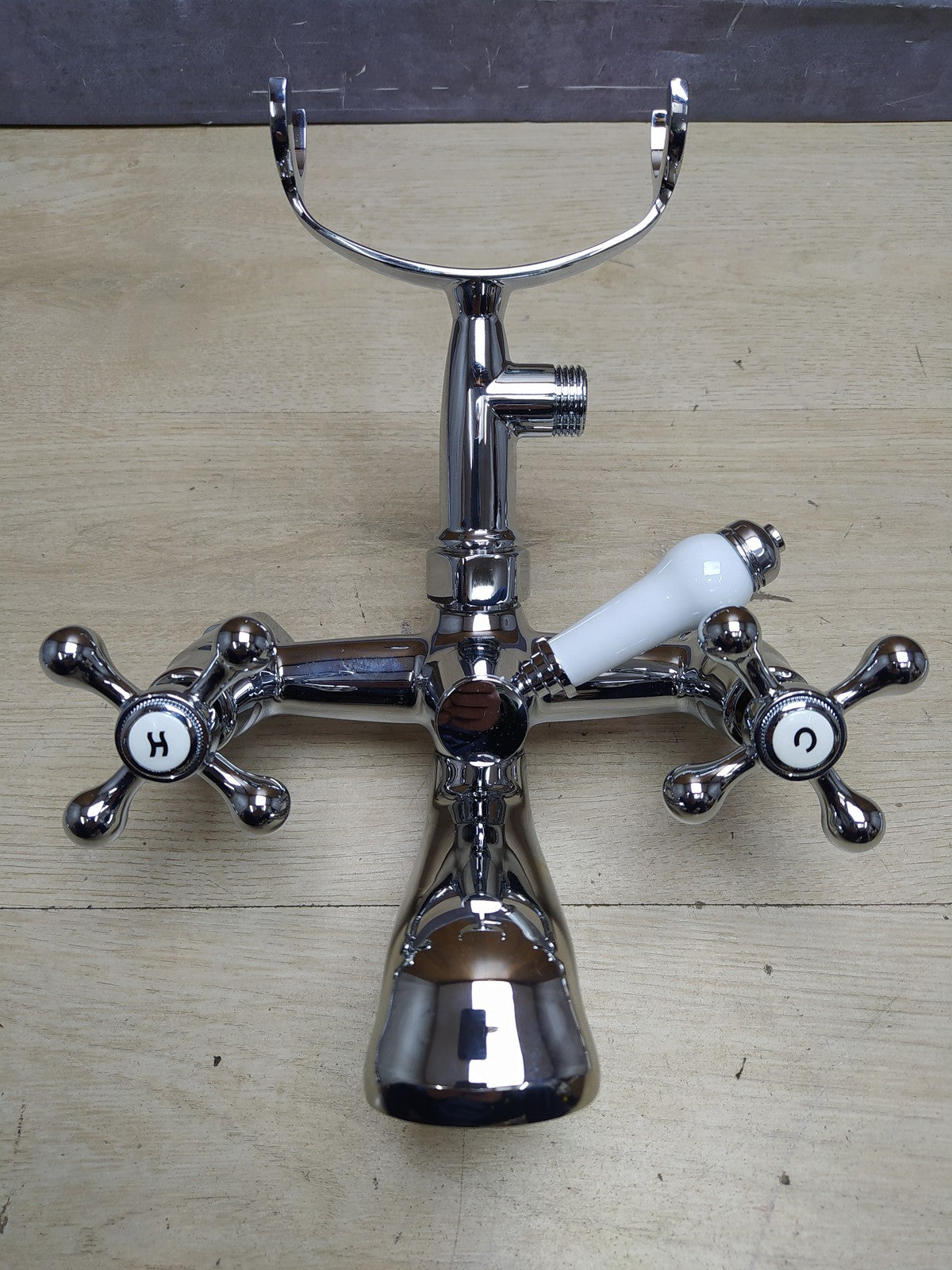 Funime Viktorianische Badewannenarmatur, 1/4-Drehung, mit Handbrause, I35547
