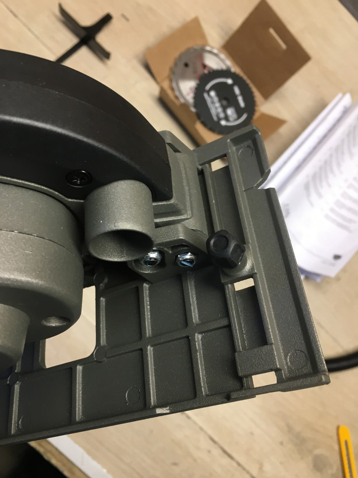 Einhell Akku-Mini-Handkreissäge TE-CS 18/89 Li Solo, I40827