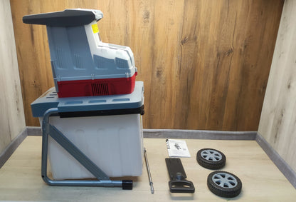 IKRA Elektro-Gartenhäcksler ILH 3000 A, 3.000 Watt, Aststärke bis 44mm, I38235