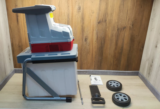 IKRA Elektro-Gartenhäcksler ILH 3000 A, 3.000 Watt, Aststärke bis 44mm, I38235