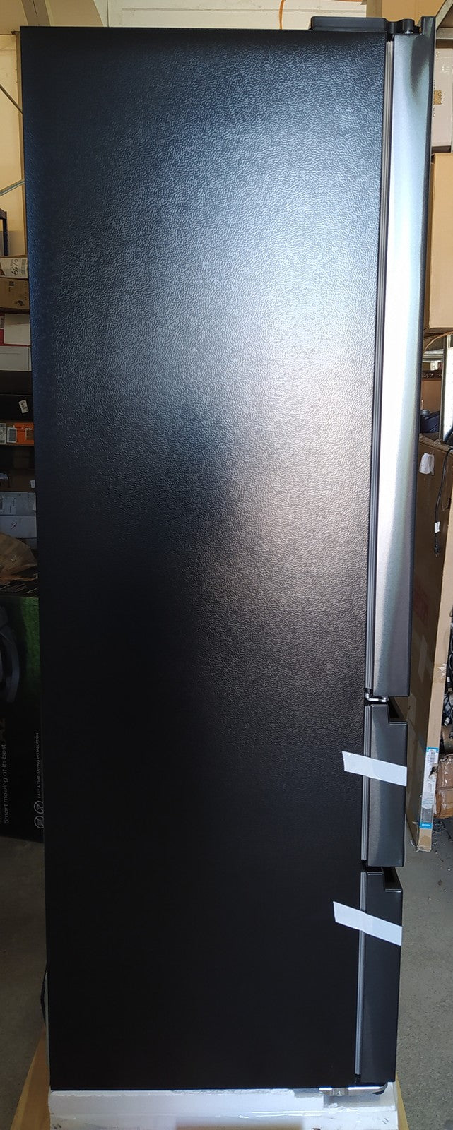 Hisense RF632N4WFE Kühlschrank Freistehend French Door 485L NoFrost I37999