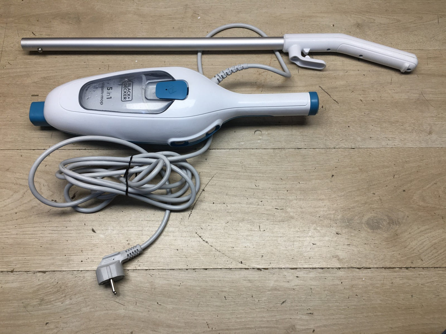 Black+Decker FSMH13E5-QS Dampfwischer mit Handreiniger 5 in 1, I38090