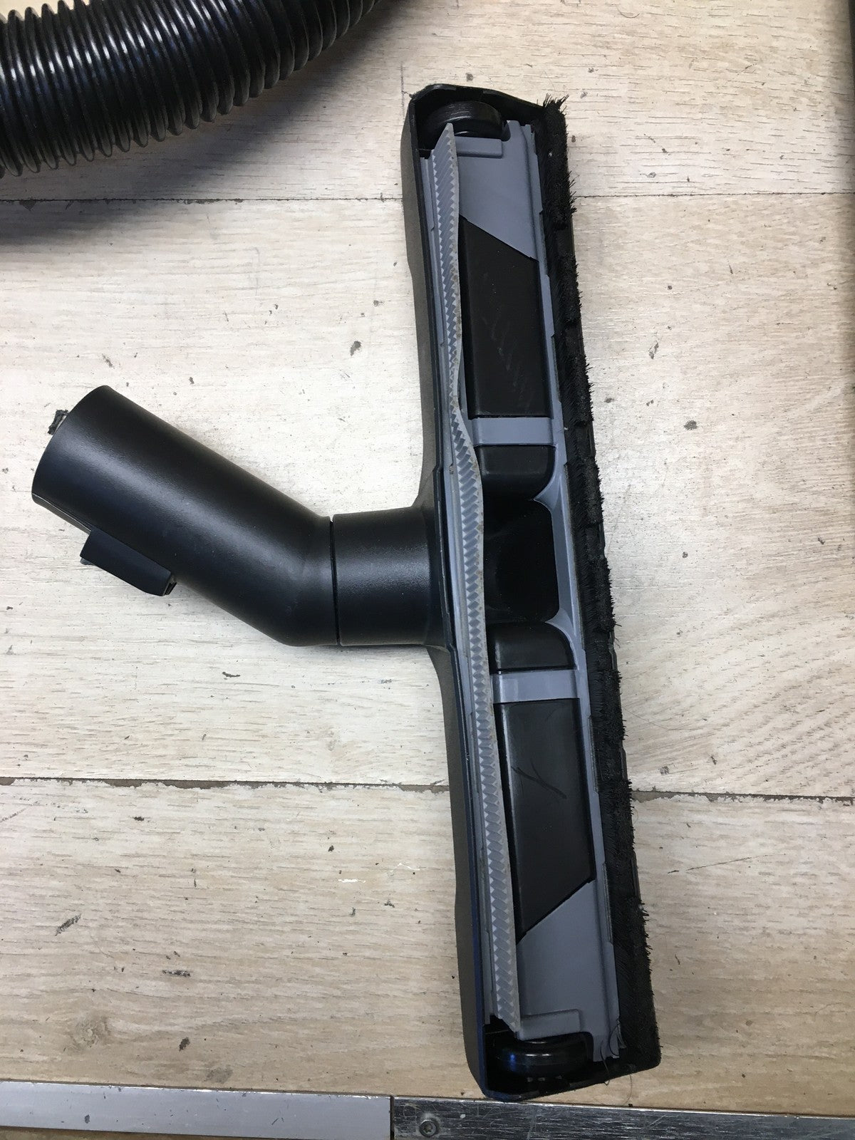 Kärcher Nass-/Trockensauger WD 2 Plus (1.628-009.0), 1000 W, I40770
