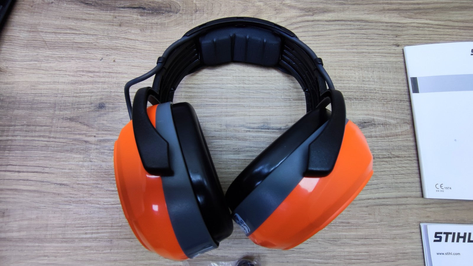 Stihl Gehörschutzbügel DYNAMIC Bluetooth, I38096