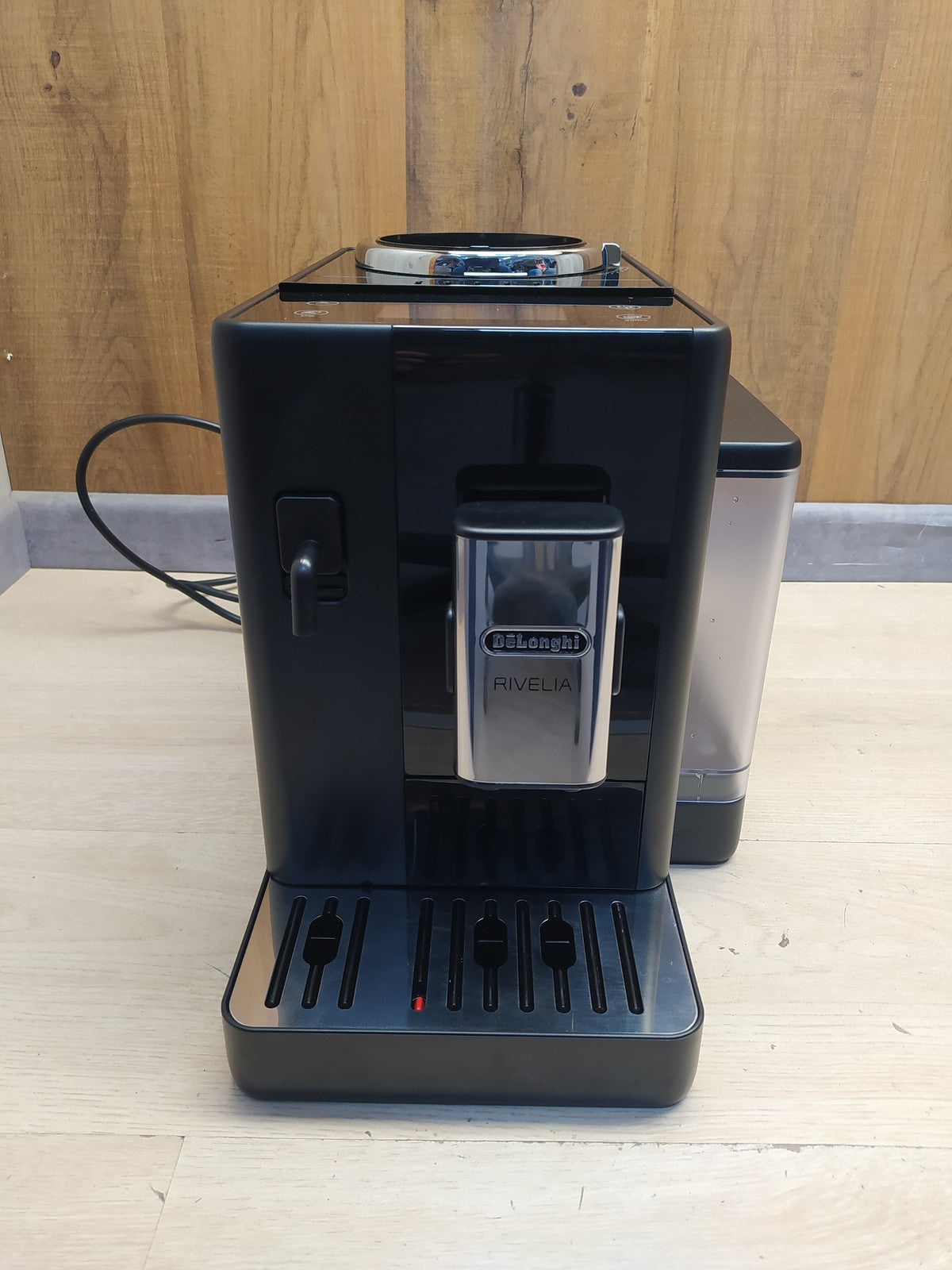 DELONGHI EXAM440.55.B Kaffeevollautomat Schwarz, I37369