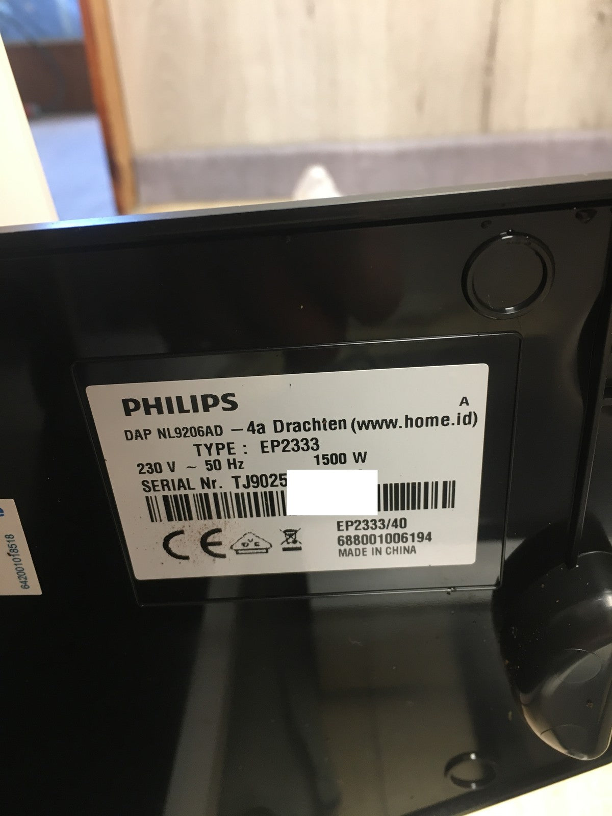 PHILIPS EP2333/40 Vollautomatische Espressomaschine, I39323