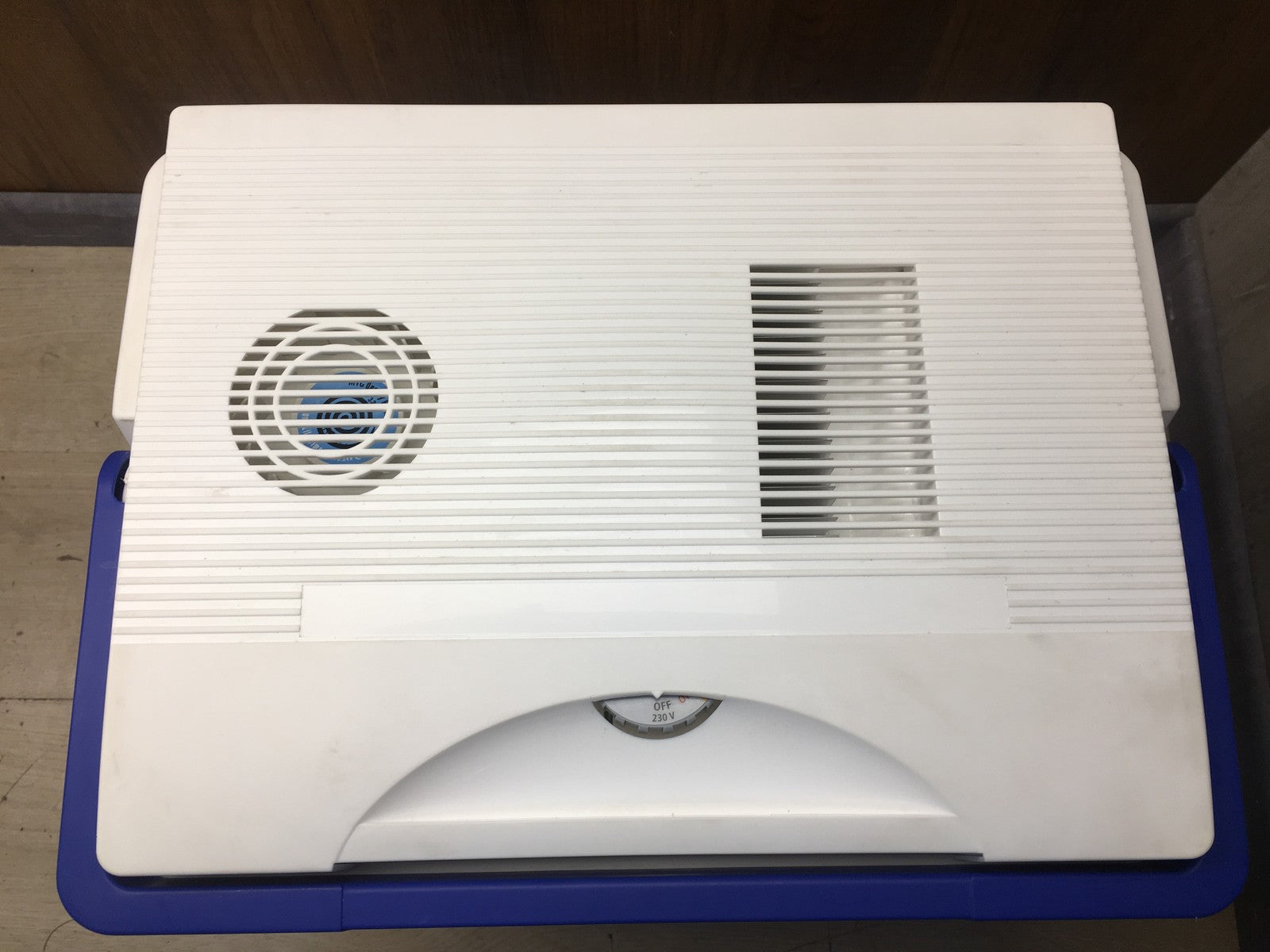 ZORN Z32 LNE AC/DC Elektrische Kühlbox, Kapazität 30 L, 12/230 V, I38898