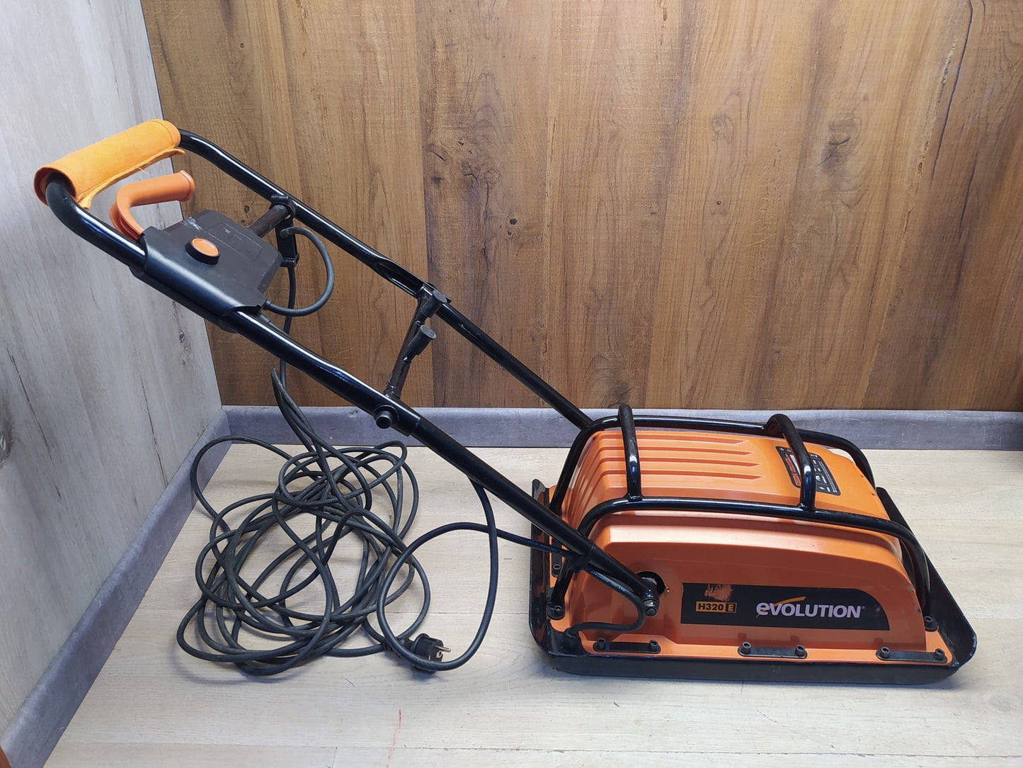 Evolution H320E Elektro-Vibrationsstampfer, Rüttler, I37908