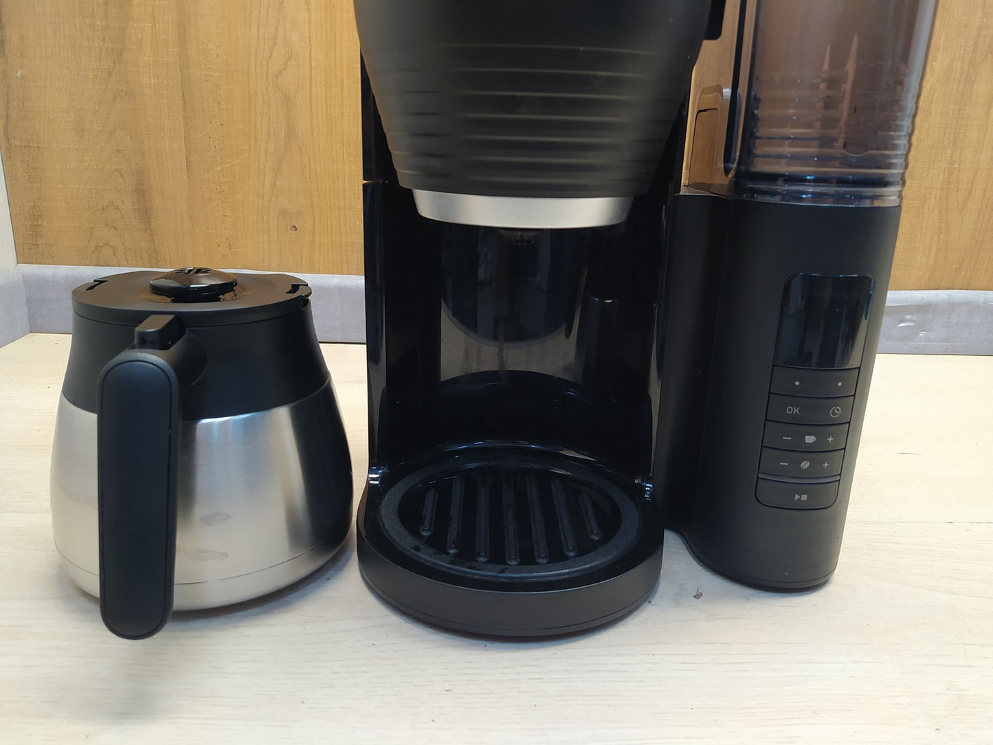MELITTA AromaFresh ThermPro X 1030-12 Filterkaffeemaschine mit Mahlwerk, I36213