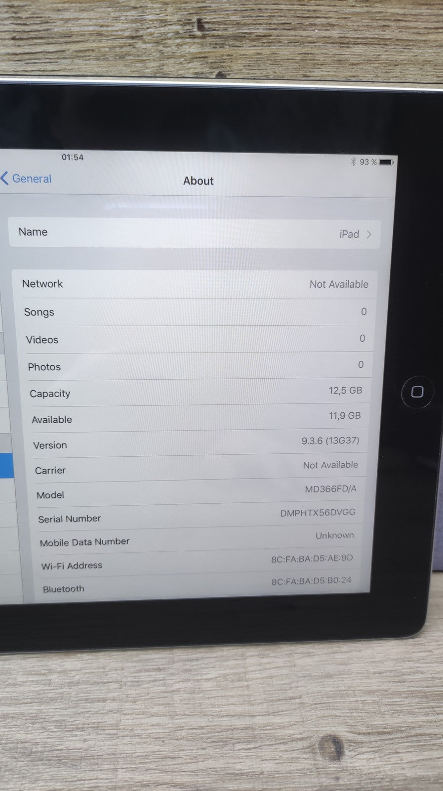 Apple iPad 3 Tablet 9.7" 16GB Cellular + WiFi Black (MD366FD/A)