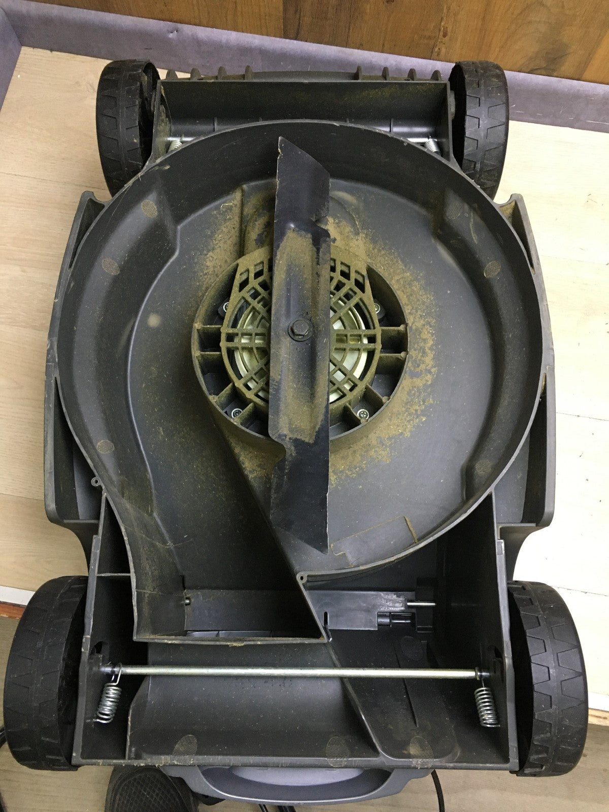Alpina BL 380 E Elektric Rasenmäher 1400 W Schnittbreite 38 cm, I35327