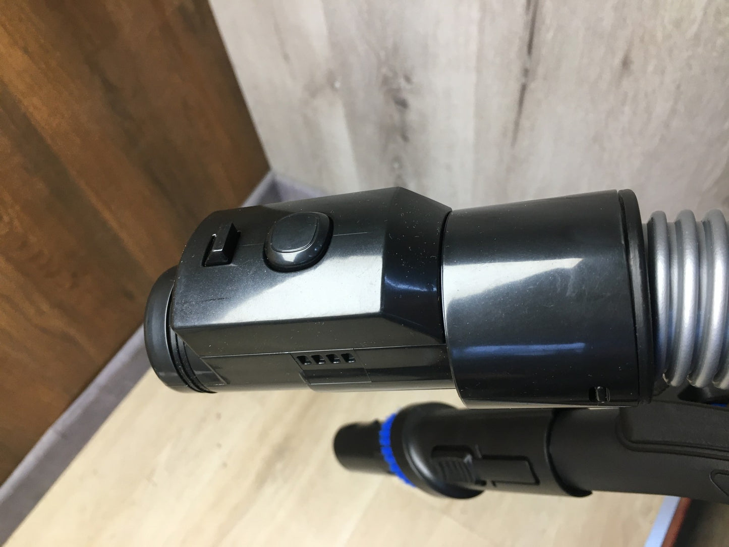 Eureka WhirlWind NEN110A Staubsauger Beutellos, Leistungsstark, I36020