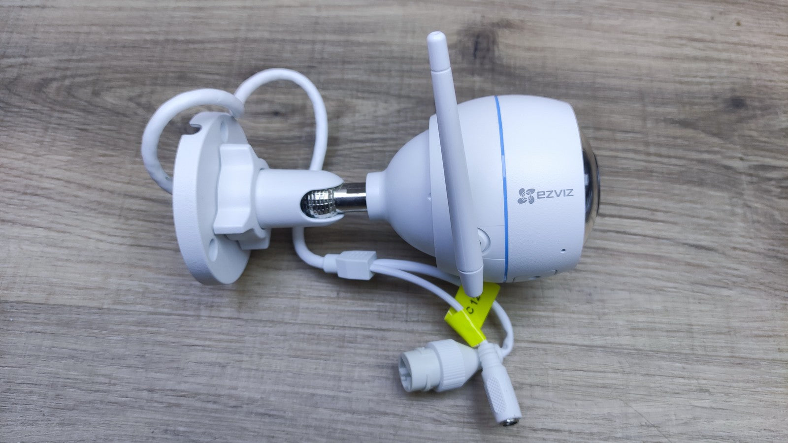 Ezviz ezTube 1080p Full-HD Kamera mit Nachtsicht WLAN CS-CV310, I37278