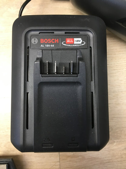 Bosch Akku-Staubsauger UniversalVac 18, ohne 2,5 Ah Akku, 18 V, I37036