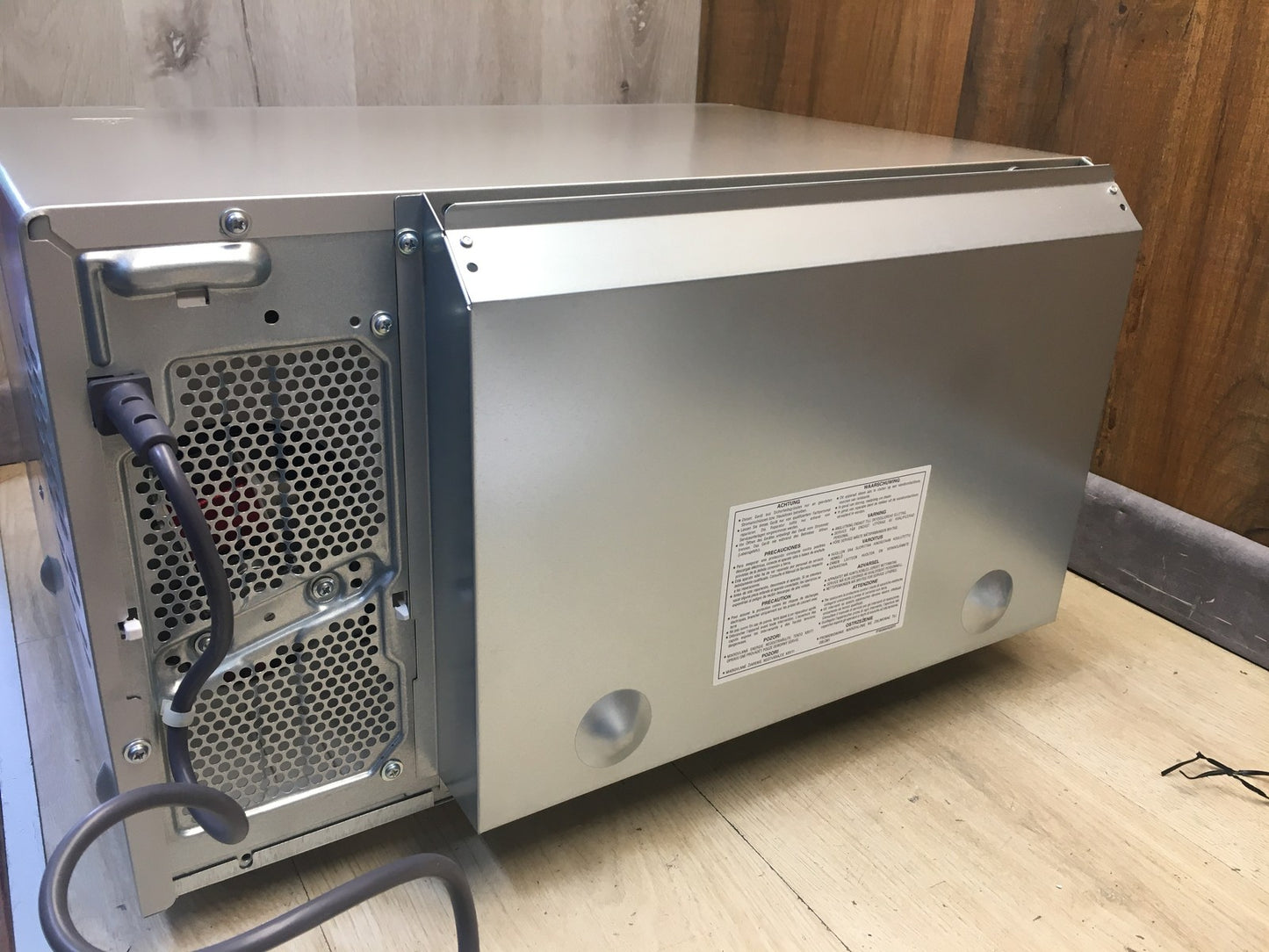 Panasonic NN-CD565B Mikrowelle 27L, Grill 1300W, Mikrowelle 1000W, I38277
