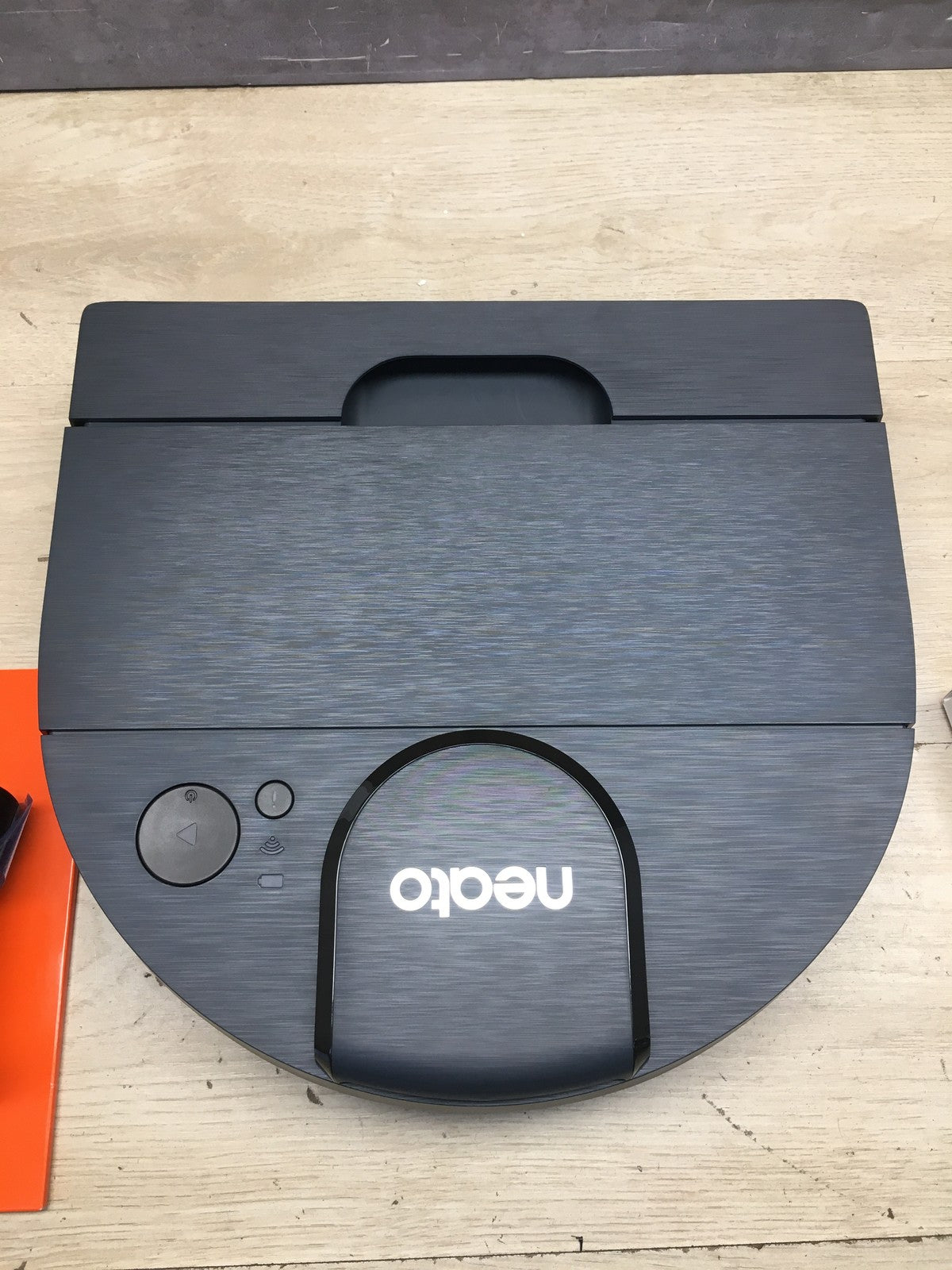 Neato Robotics D8 Intelligenter Staubsaugerroboter, I39442