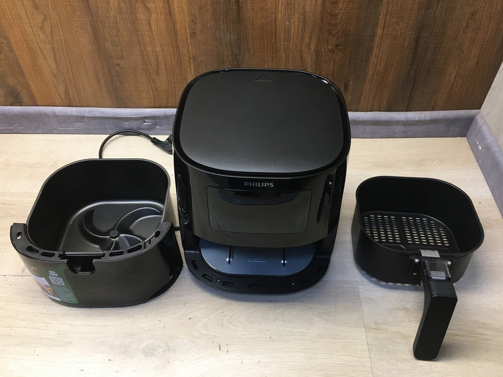 Philips Essential Airfryer Fritteuse ohne Öl (HD9252/90), 4,1 L, I37647