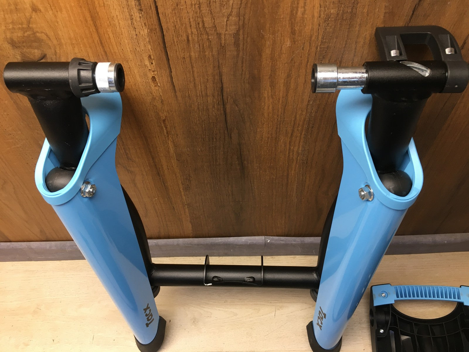 Tacx Boost Indoor-Trainer mit starker Magnetbremse, I36714