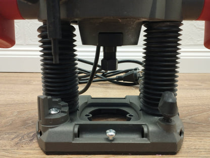 Einhell TC-RO 1155 Kit Oberfräse Elektro Handoberfräse max. 30mm 43.504.75