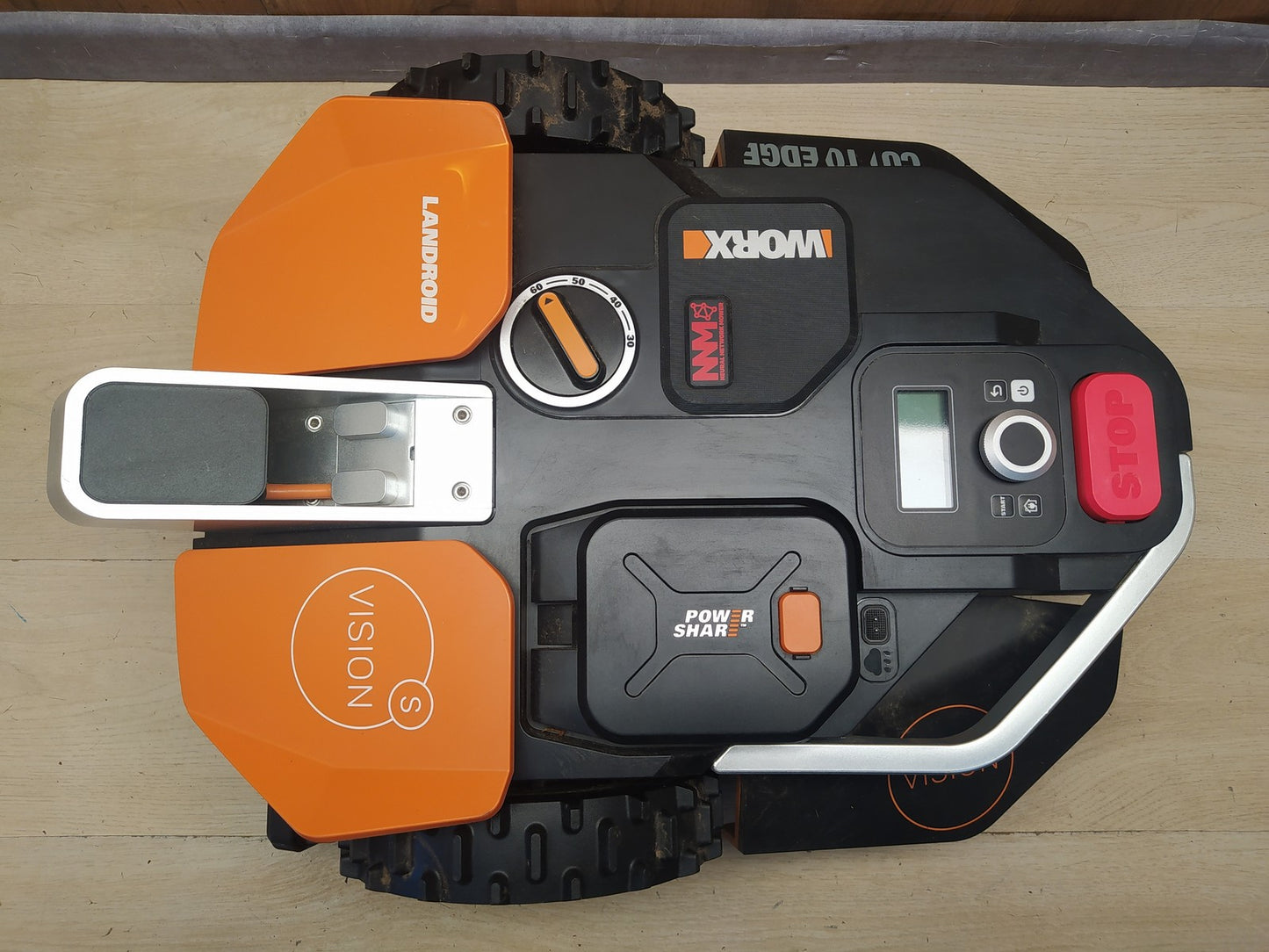 WORX Landroid Vision M600 Mähroboter ohne Begrenzungskabel WR206E.1 I37214