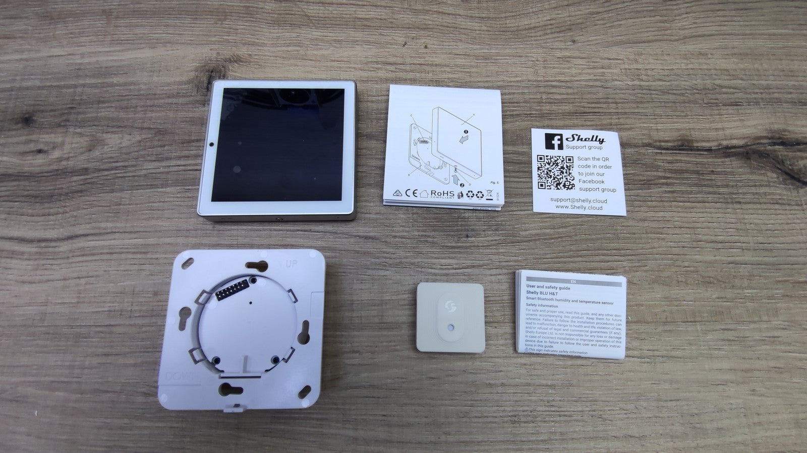 Shelly Wall Display Weiß + Blu H&T Sensor, WLAN-Smart-Home, I38507