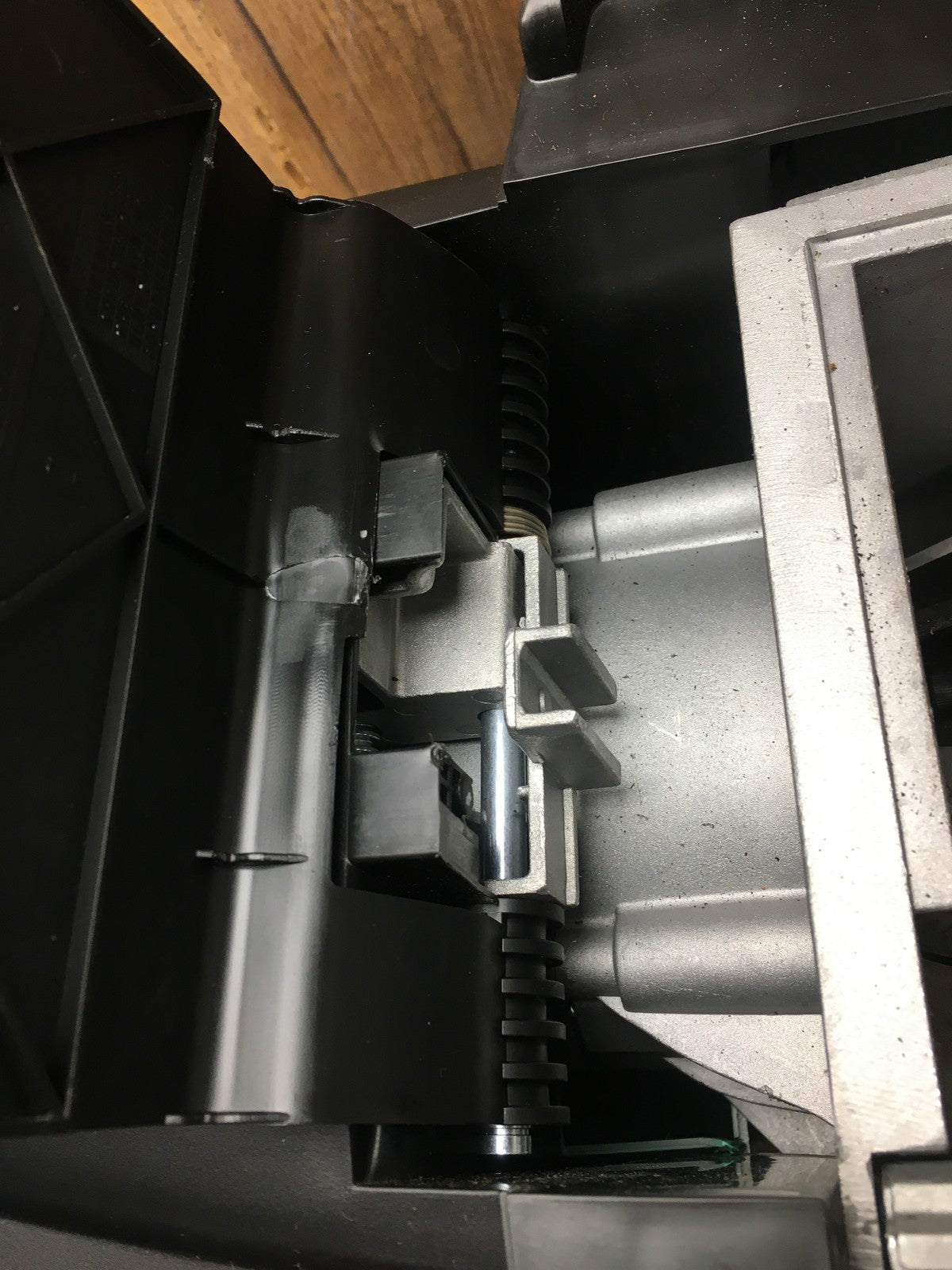 Bosch Elektro-Häcksler AXT 25 TC, 2.500 W, I38425