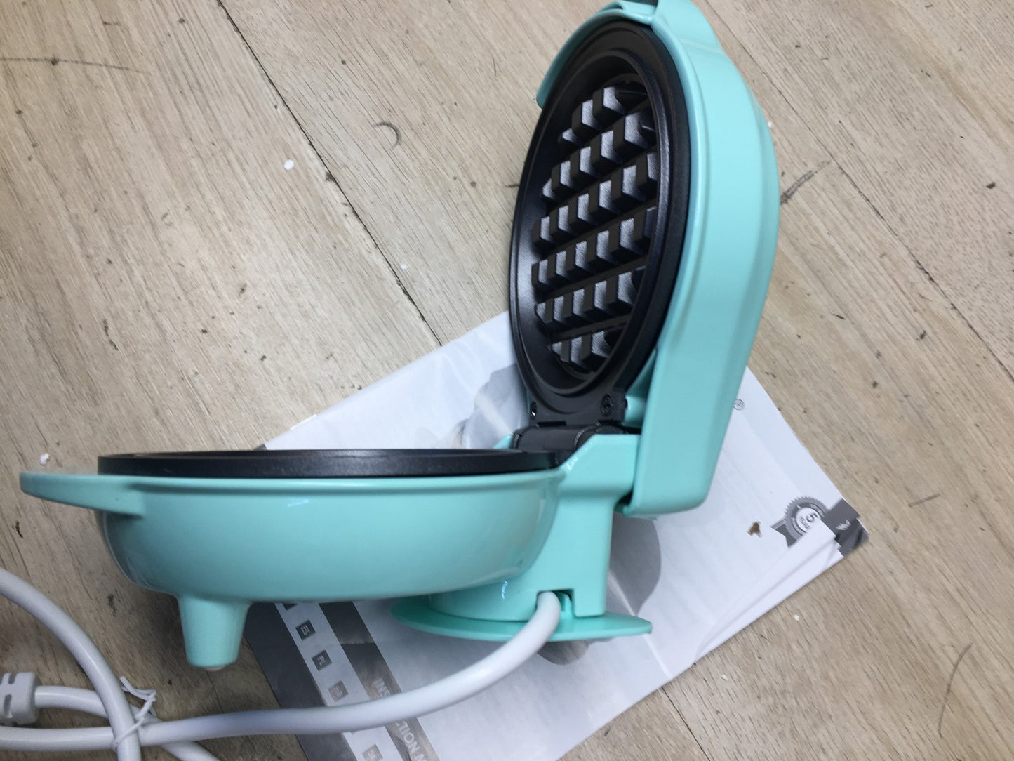 Bestron AMW500M Mini Waffeleisen, I39401