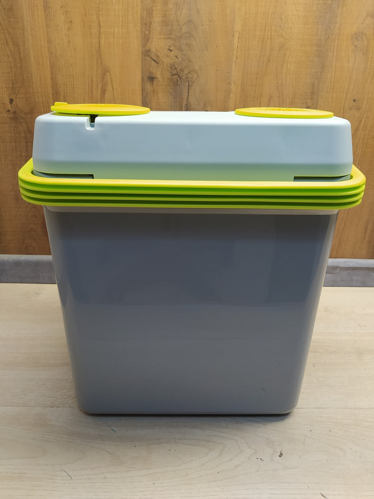 SEVERIN KB 2924 Elektrische Kühlbox (19 L) mit Kühl-/Warmhaltefunktion, I37671