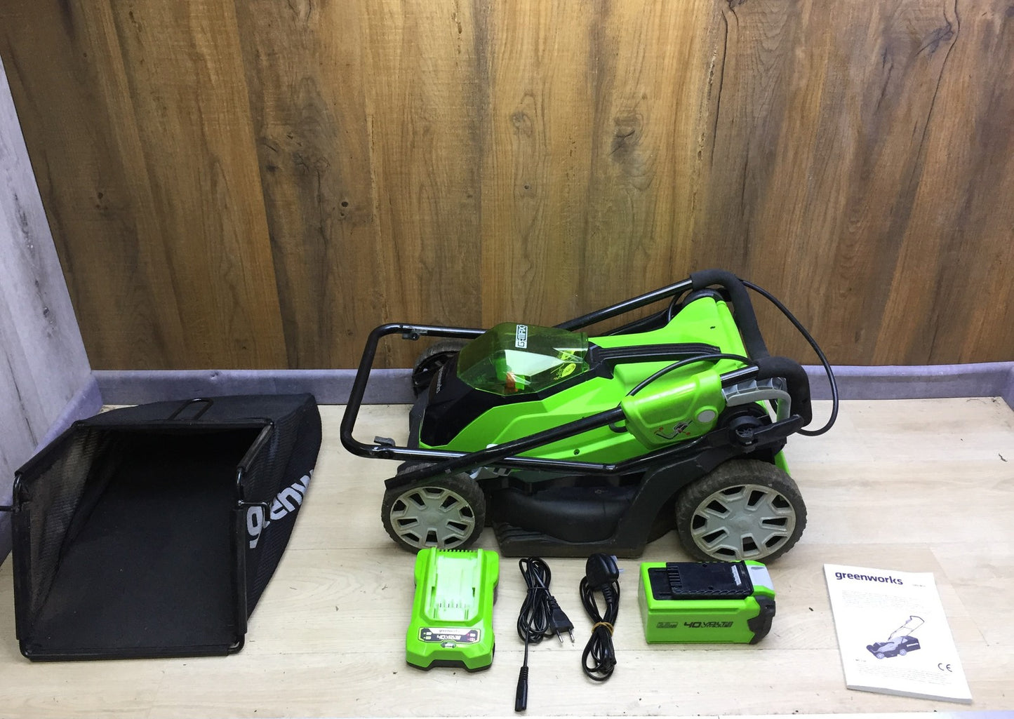 Greenworks 2501907 Akku-Rasenmäher G40LM35 35cm 40V 1x Akku I33135