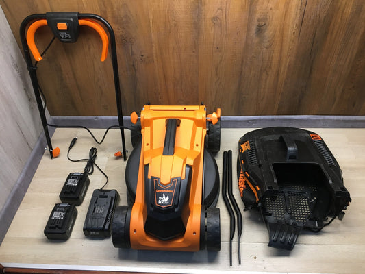 LawnMaster CLMF2434G Akku-Rasenmäher 24V, 34cm, mit 2x Akku, I37048