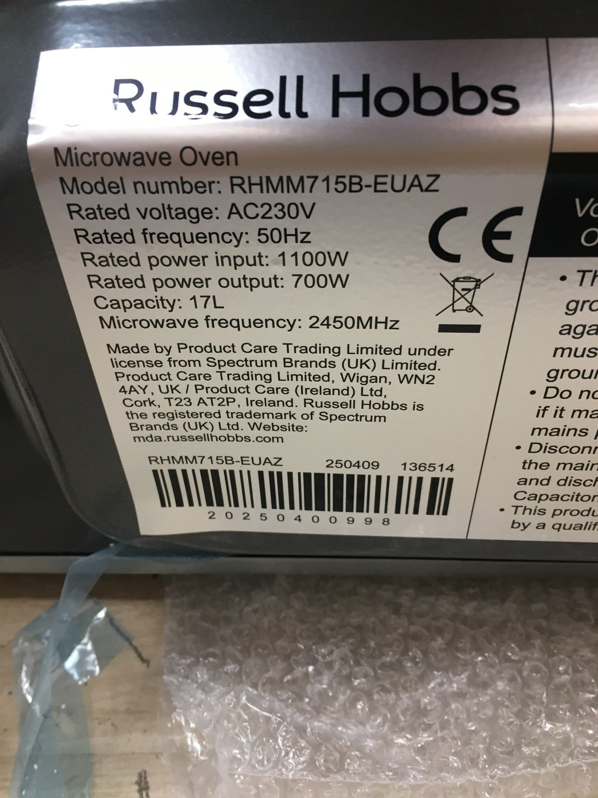 Russell Hobbs RHMM715B Mikrowelle, 17 L, 700W, Schwarz, I39398