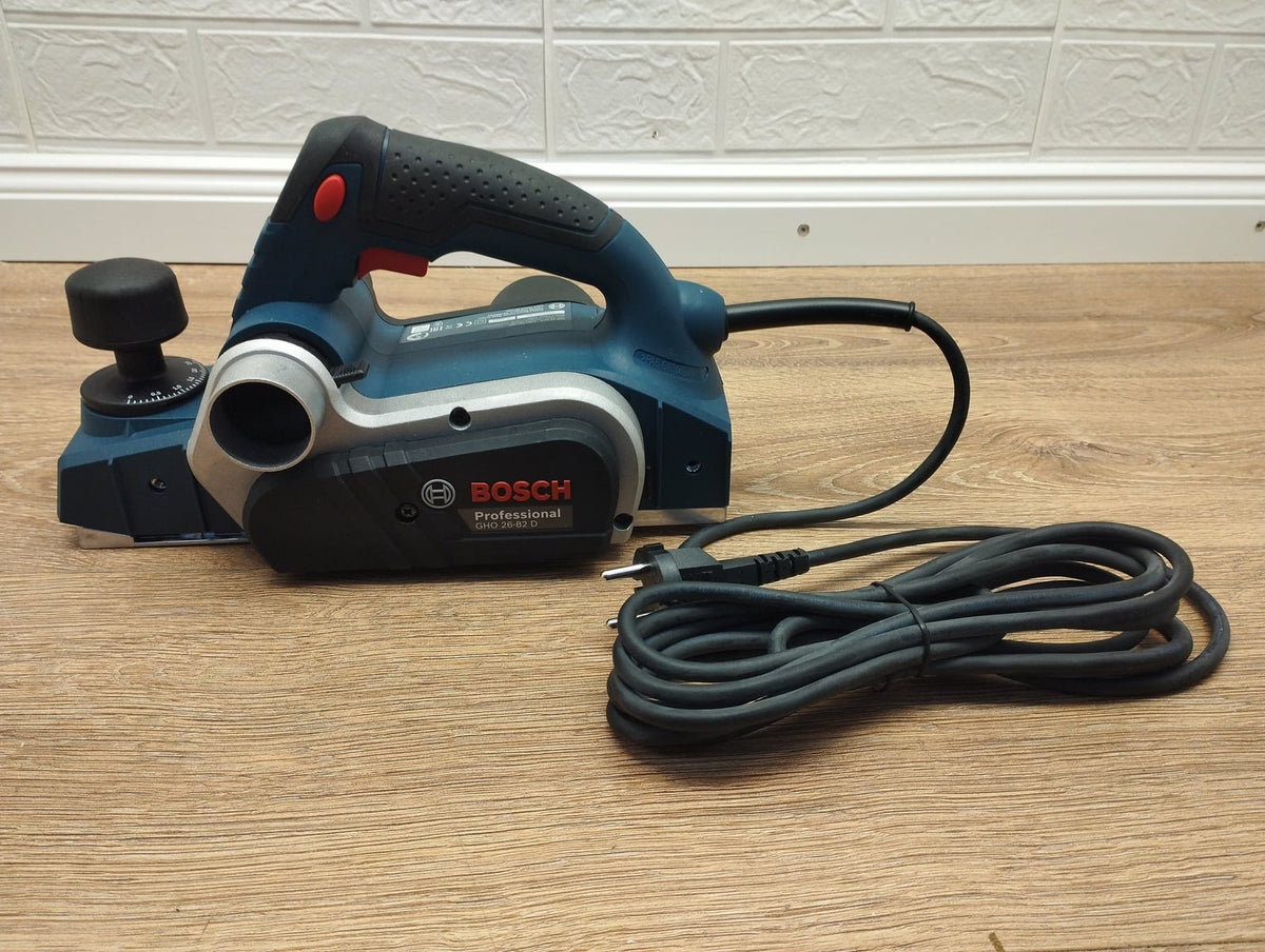 Bosch Professional GHO 26-82 D Elektro-Hobel 710 W 18.000 U/min 3601EA4300