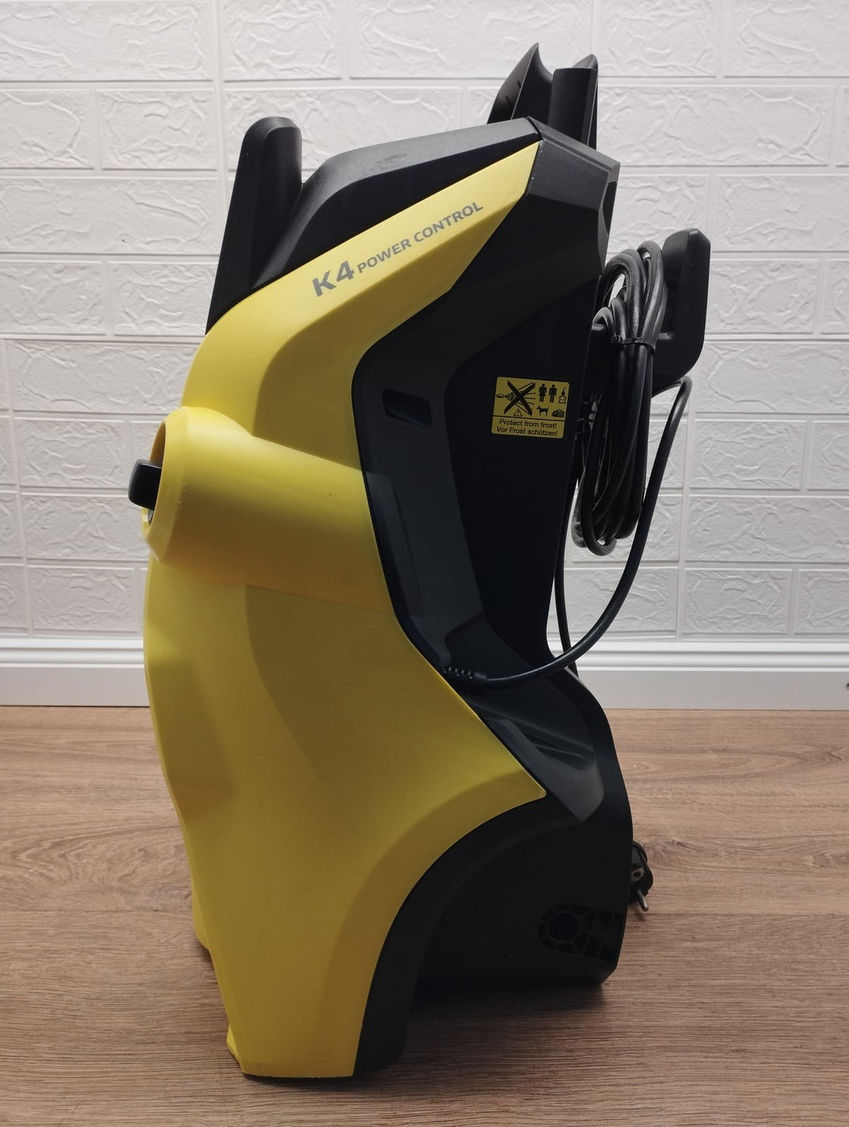 Kärcher K4 Power Control Hochdruckreiniger 1.324-030.0 mit Pistole Strahlrohr