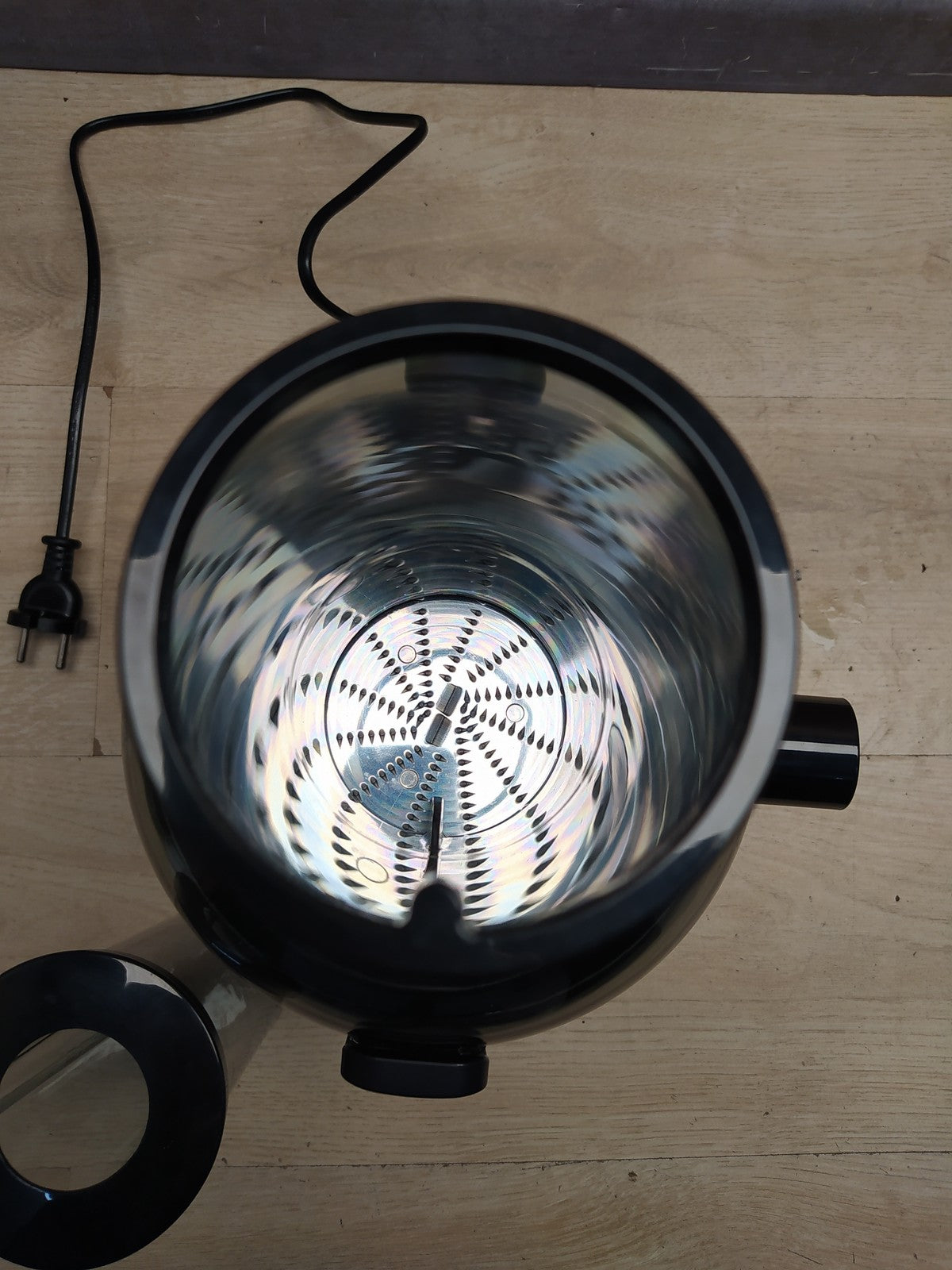 Philips Entsafter (HR1856/70), 800W, 2L, I35957