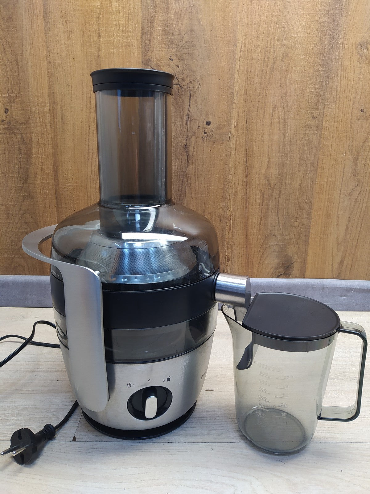 Philips HR1921/20 Entsafter, 1100W, 2L, I36073