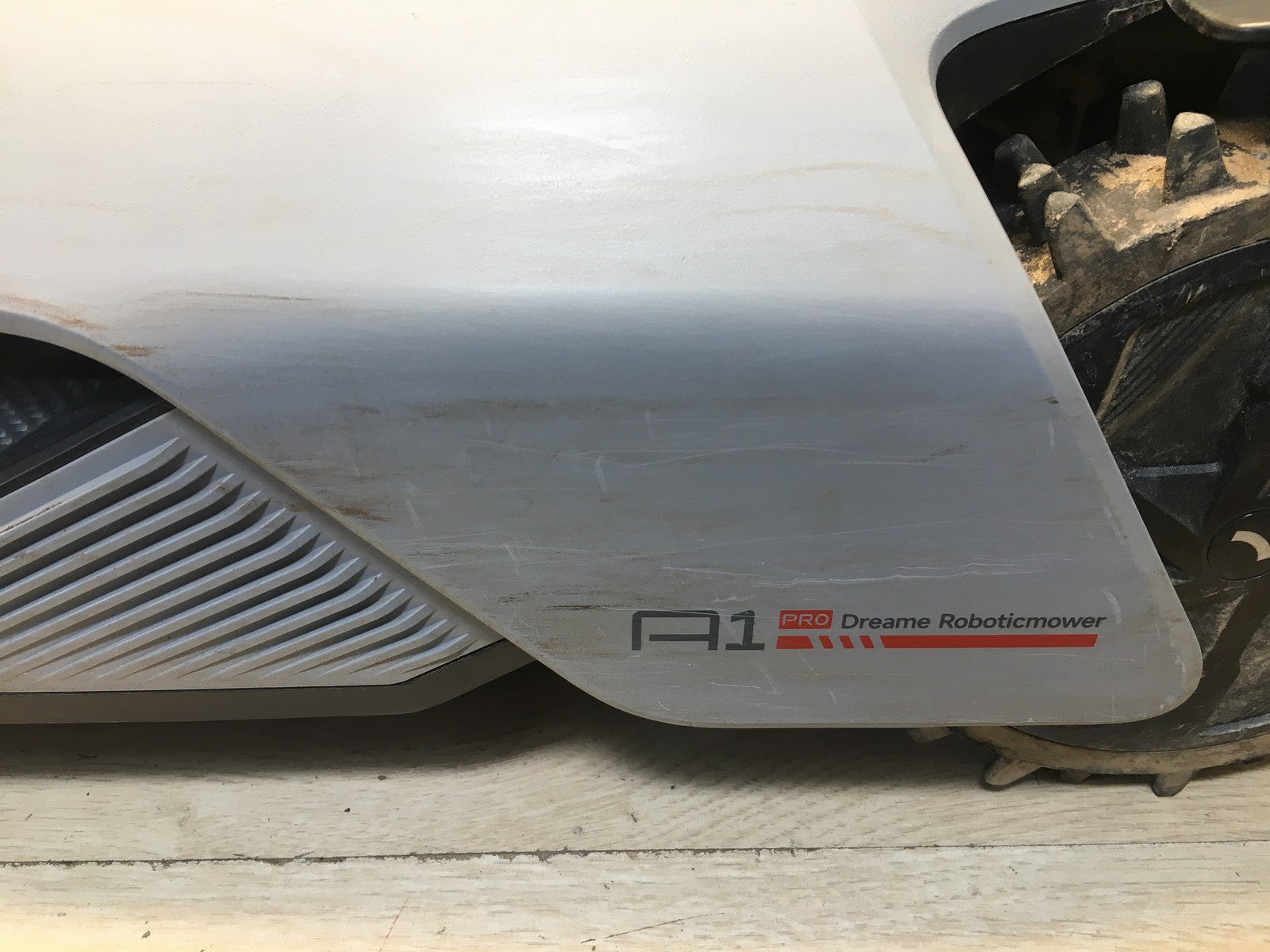 DREAME Intelligenter Mähroboter A1 Pro bis 2000m² 3D Sensor (MLLA7210) I38110
