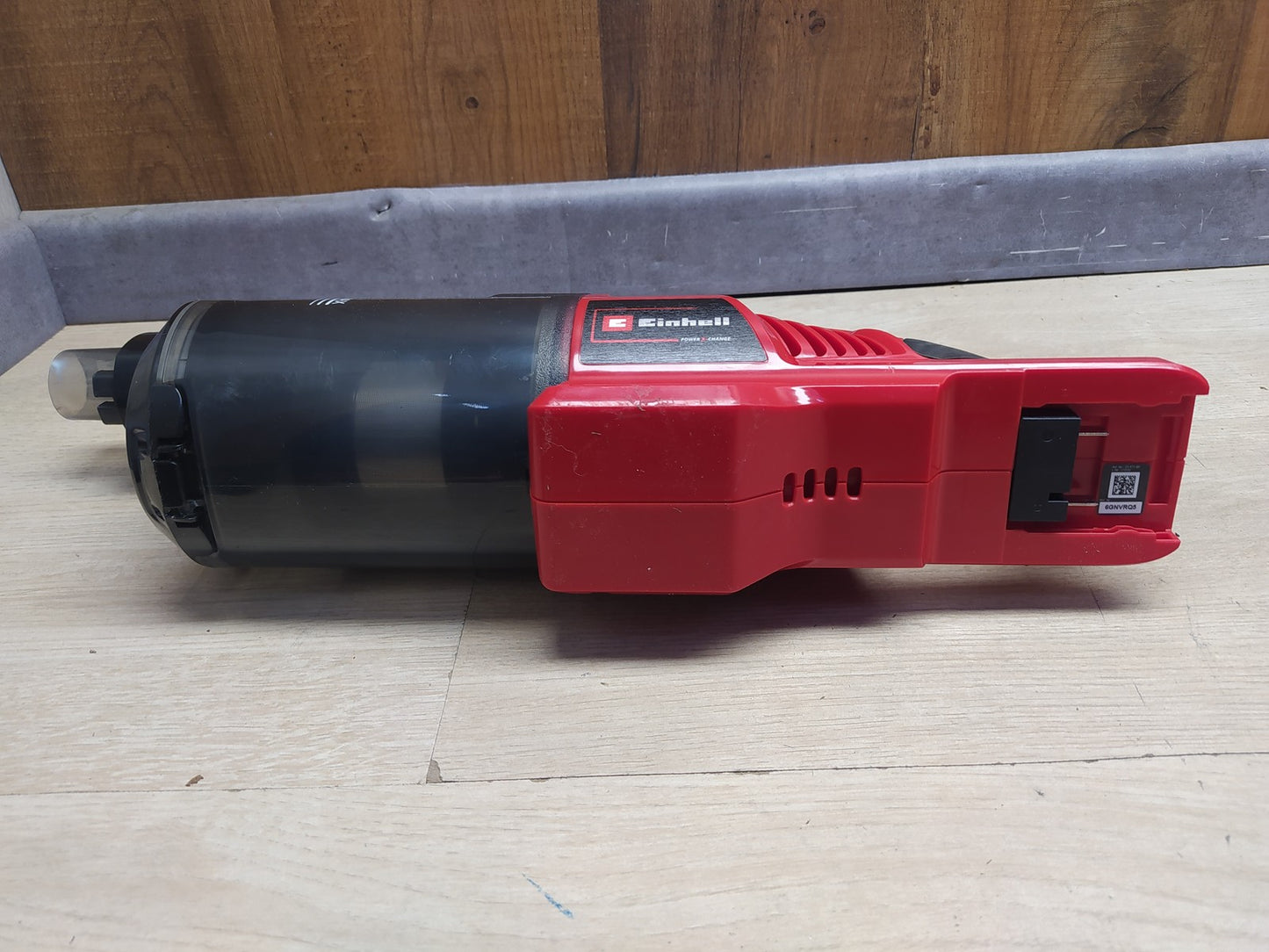 Einhell Akku-Stielstaubsauger TE-SV 18 Li Solo, 18V, I37385