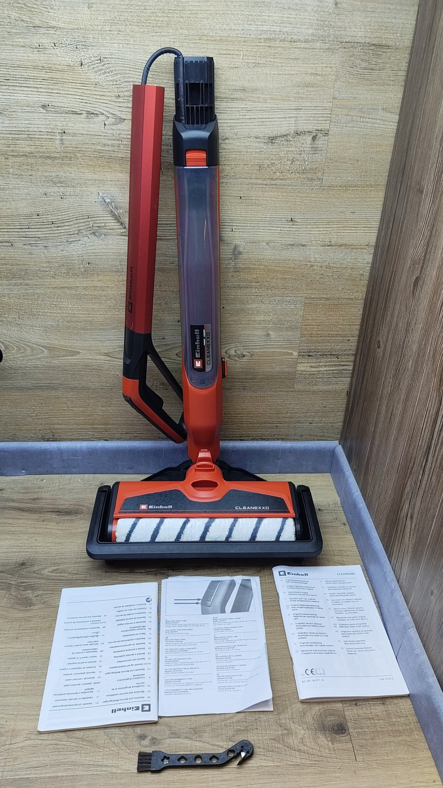 Einhell Akku-Hartbodenreiniger CLEANEXXO Solo, 18 V, 290 mm Bürstenwalze, I39907