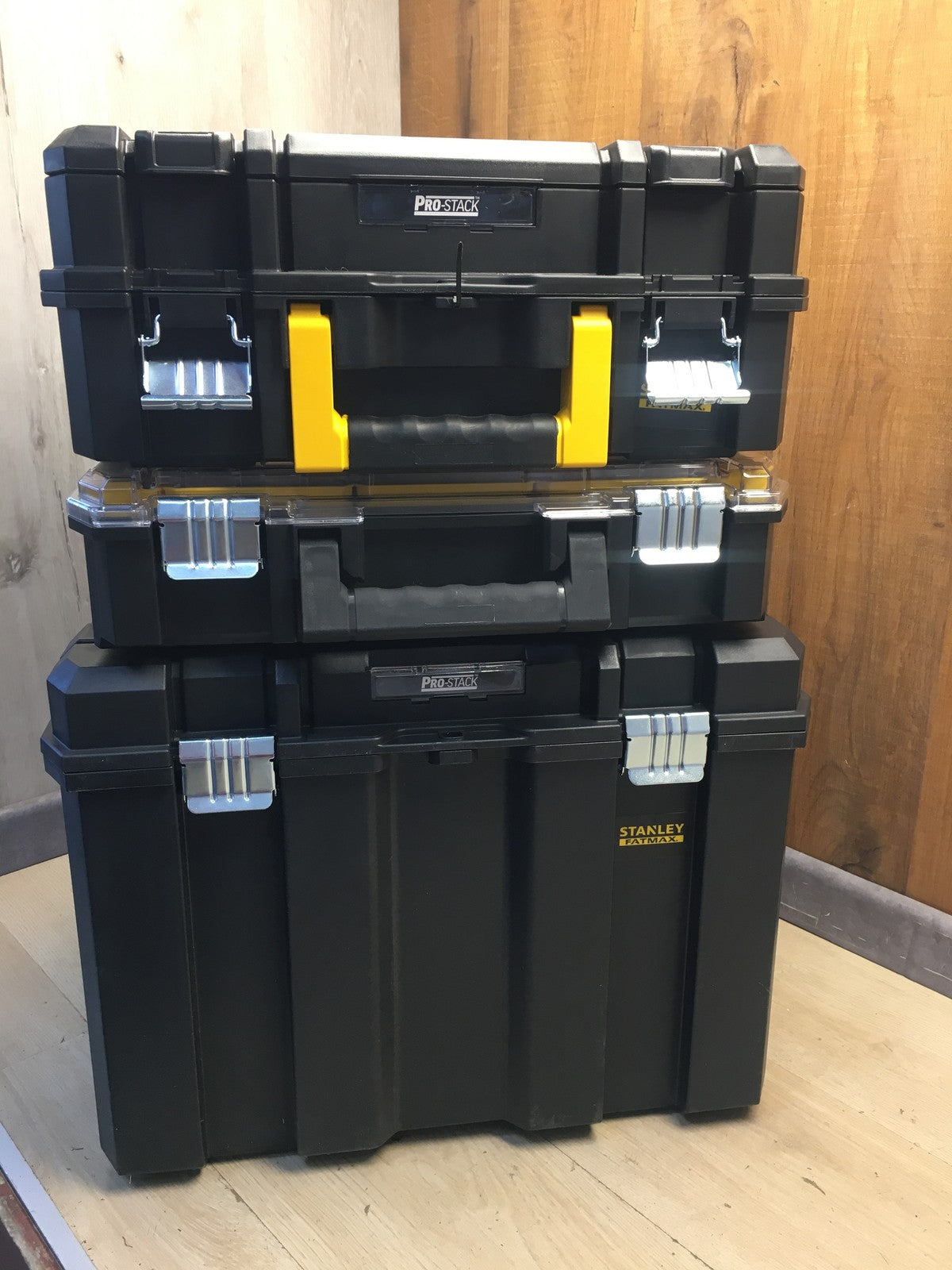 Stanley Fatmax Trolley FMST1-80103 Werkzeugkiste, Werkzeugkoffer, I40005