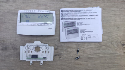 Sesam Systems 1CR CR018BS Wochen-Raumthermostatuhr 3 V, I34636