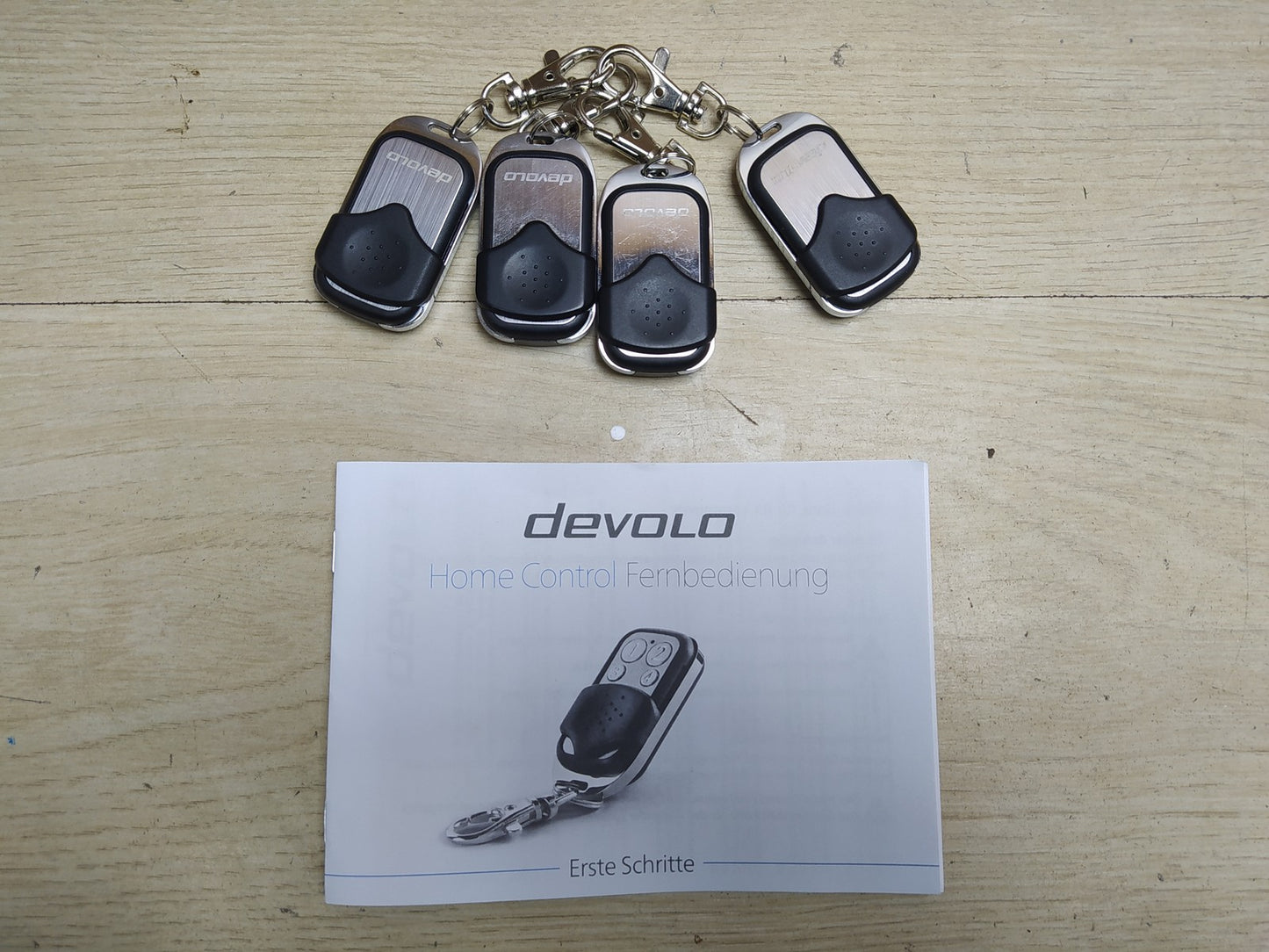 4x Devolo HomeControl Fernbedienung (9360), I35717