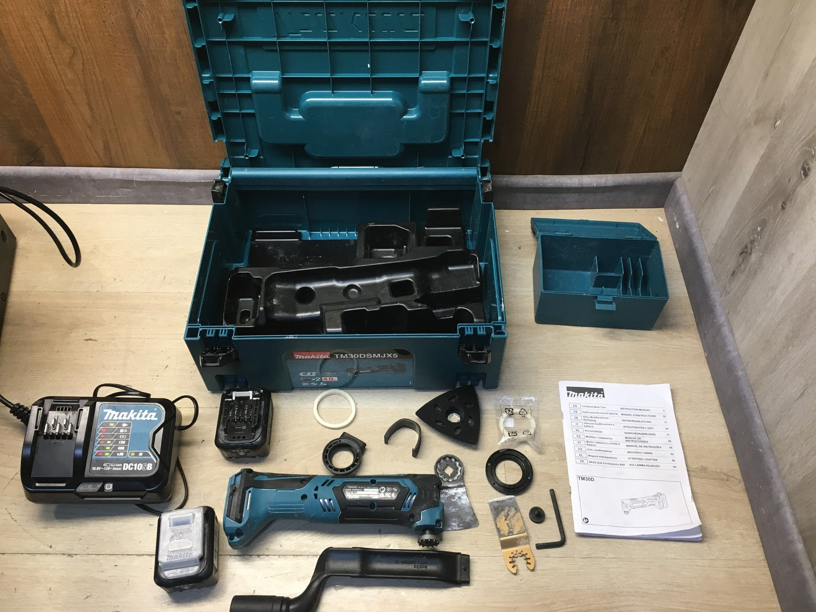 Makita TM30DSMJX5 Akku-Multifunktionswerkzeug, mit 2 Akkus, I37622