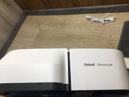 iRobot Braava Jet M6 Wischroboter mit Präzisions-Sprühstrahl RMA-Y1, I39133