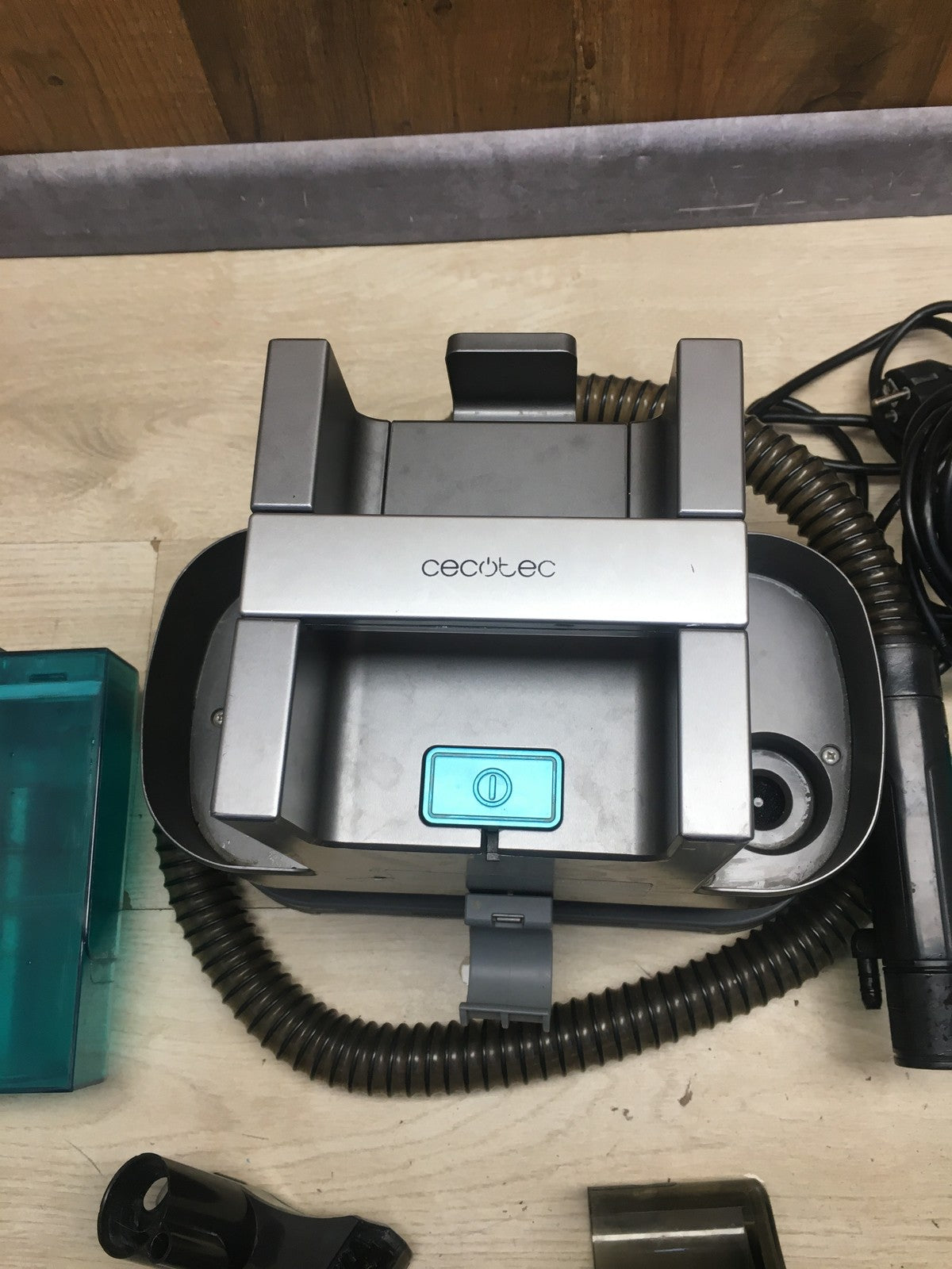 Cecotec 05082 Polsterstaubsauger Conga Popstar 3000 CarpetClean, 400 W, I35935