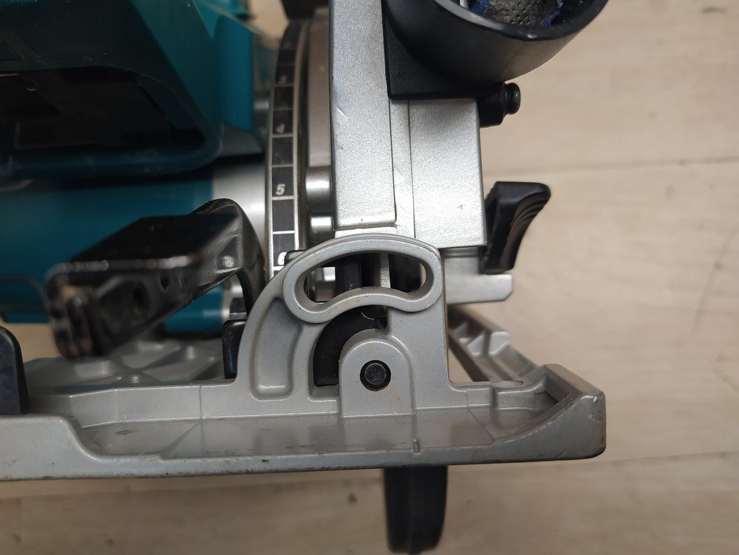 Makita DHS710Z Akku-Kreissäge Solo, I37388
