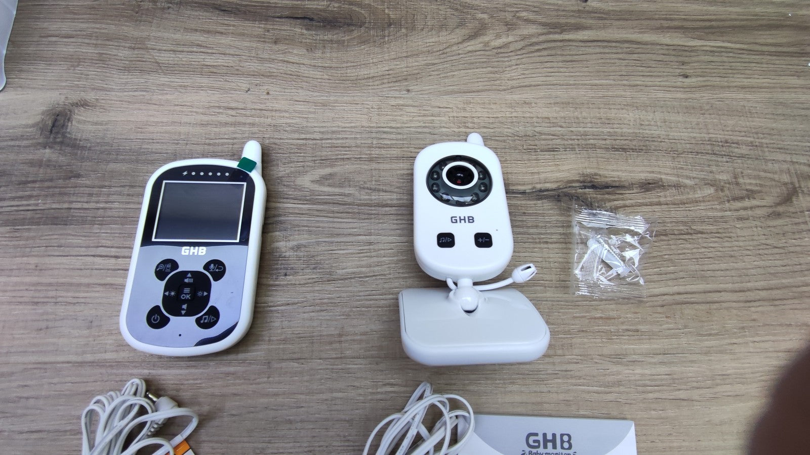 GHB Babyphone UU24, Monitor mit Kamera 2,4 GHz Nachtsicht, I38508