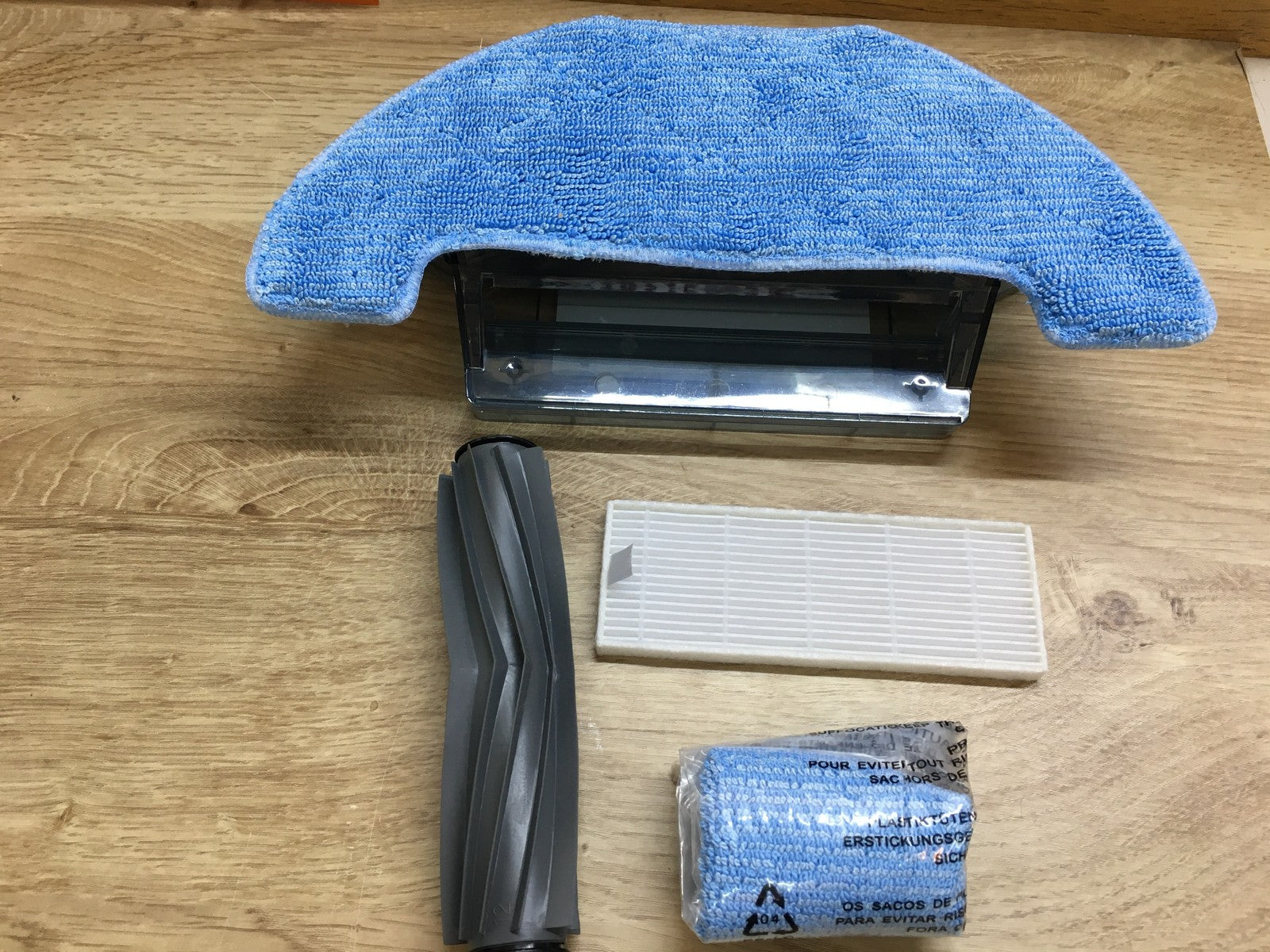 Zaco A8s Saugroboter mit Wischfunktion schwarz I39832