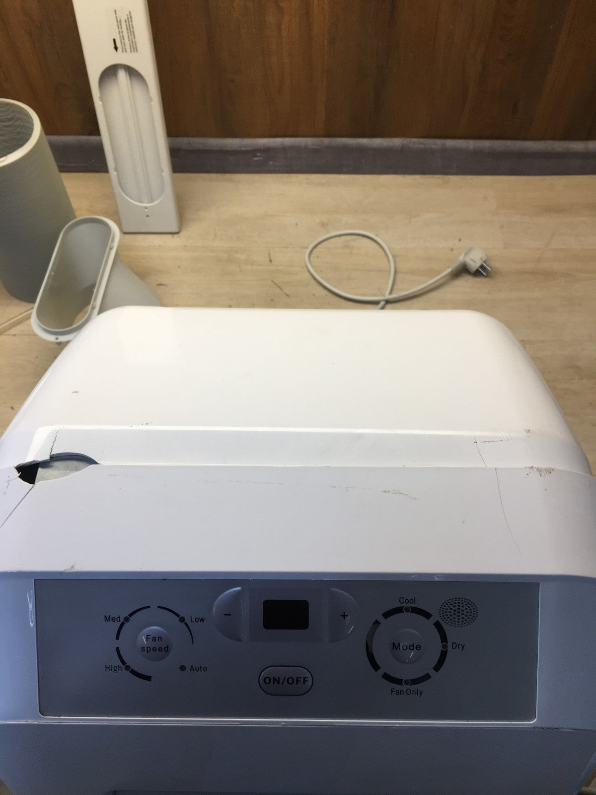 ARGO Relax 398000436 Mobiles Klimagerät 10000 Btu/h EEK: A 2.5kW, I39369
