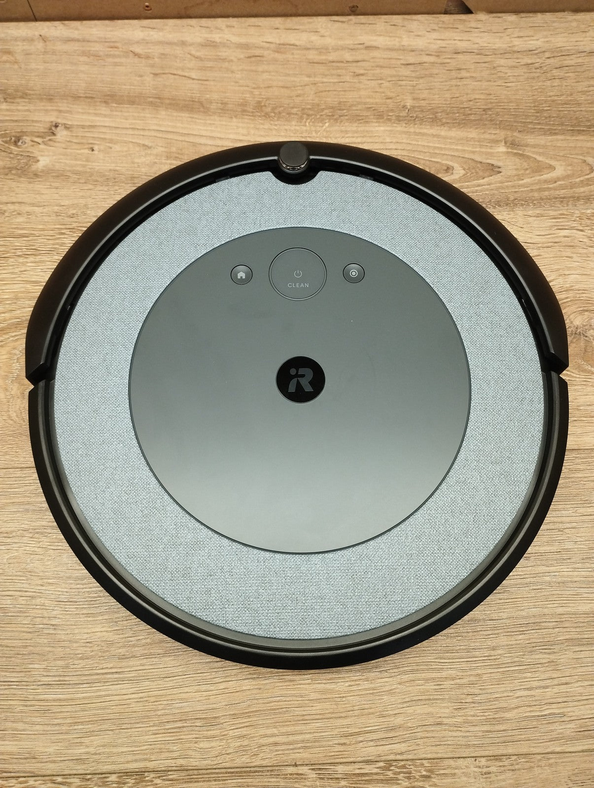 iRobot Roomba Combo i5 Saug-/Wischroboter RVD-Y1, I39750