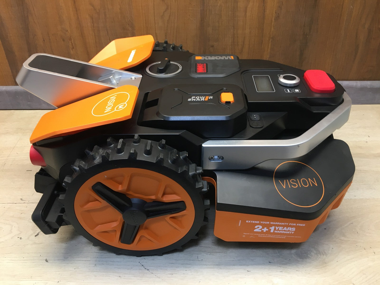WORX Landroid Vision M550 Mähroboter ohne Begrenzungskabel WR205E, I38220